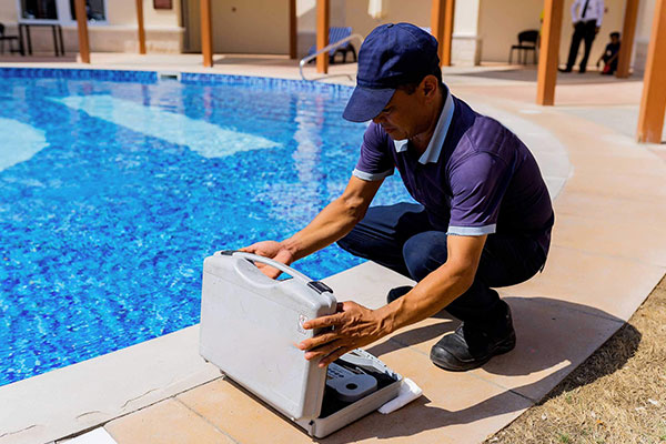 Pool - Cleaning & Maintenance